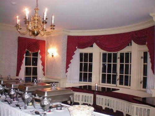 סגינאו Montague Inn מראה חיצוני תמונה