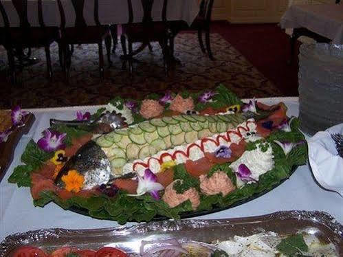 סגינאו Montague Inn מראה חיצוני תמונה